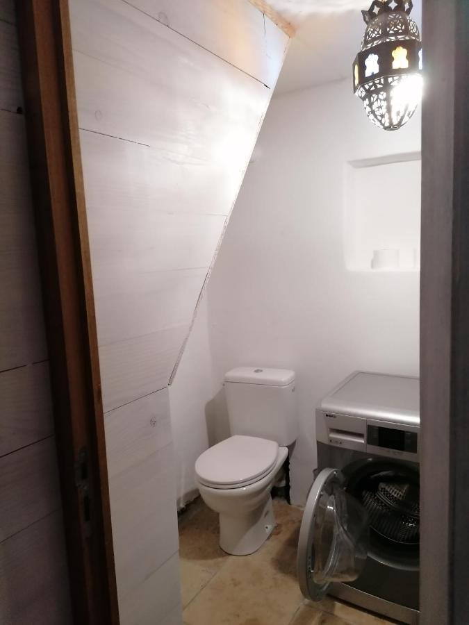 Mas Ribou Apartment Barbentane Bagian luar foto